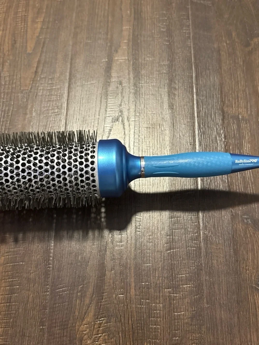 BaBylissPRO Blue Round Thermal Vent Brush - Professional Styling
